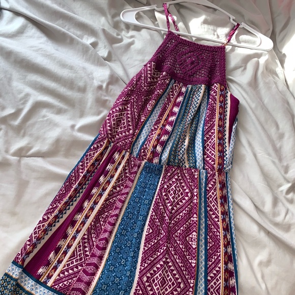 Charlotte Russe Dresses & Skirts - 3 for $20 💛 dress - size small